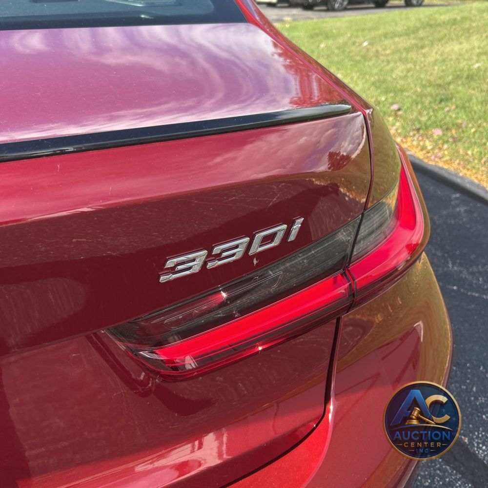 2025 BMW 3-Series 330i xDrive