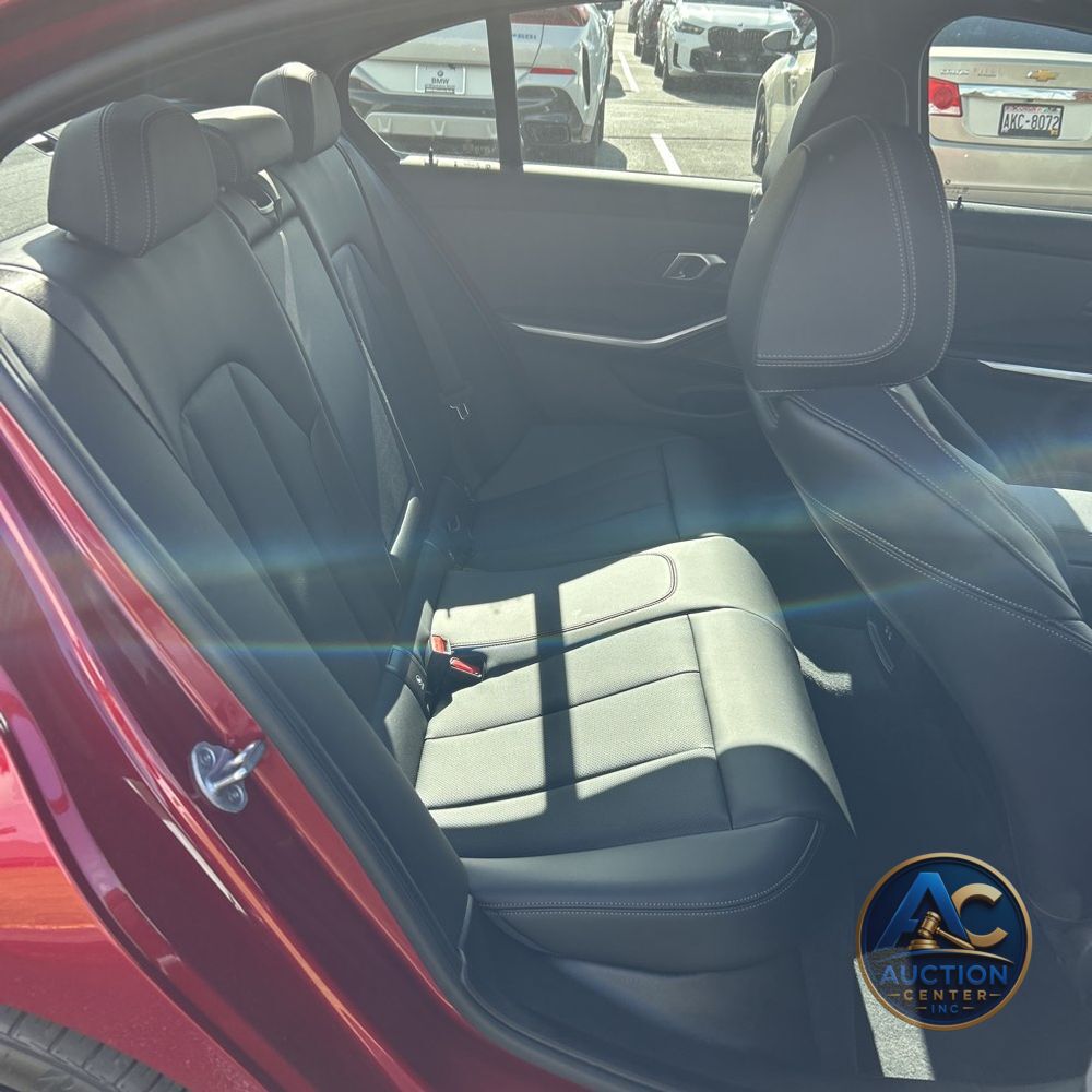 2025 BMW 3-Series 330i xDrive