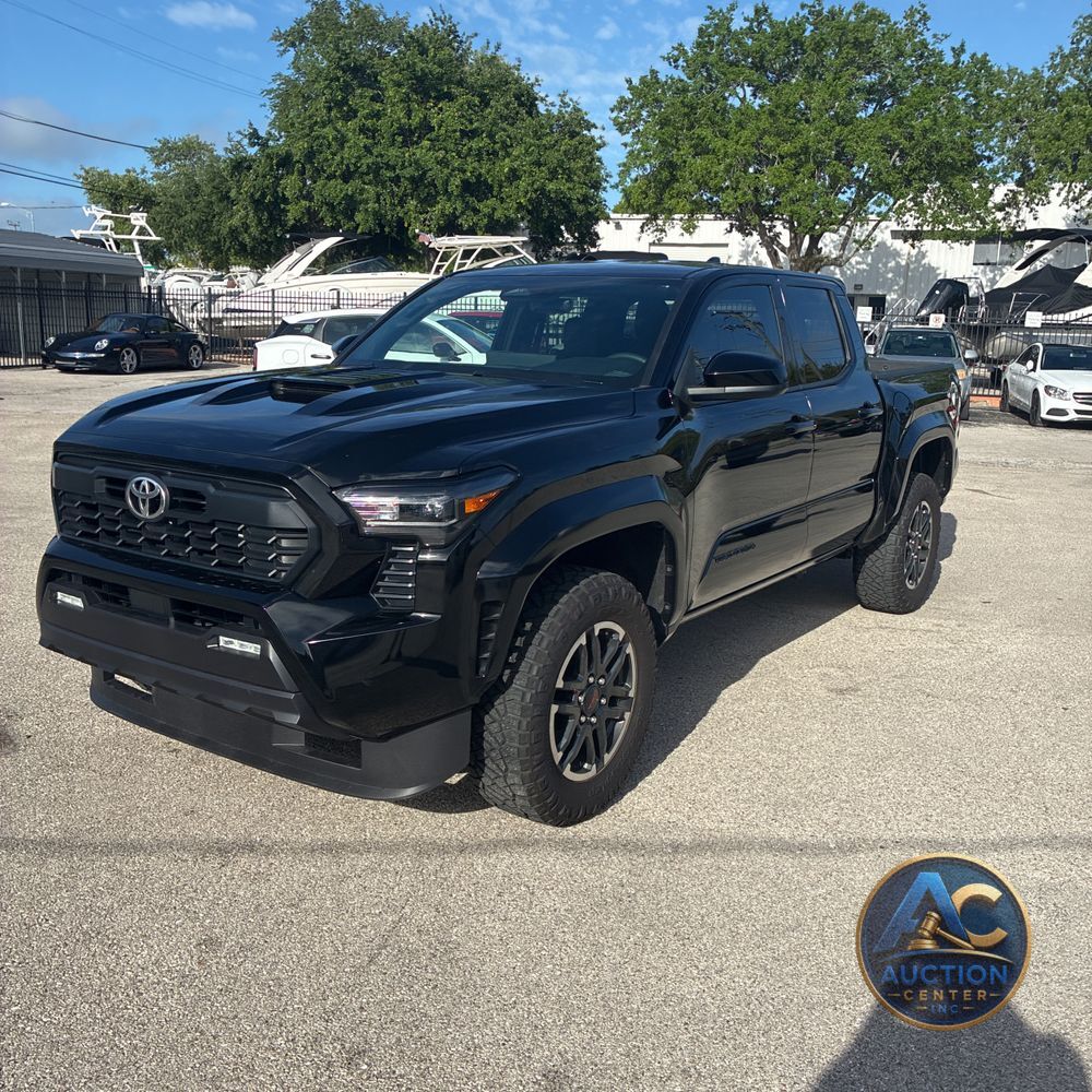 2025 Toyota Tacoma TRD Sport