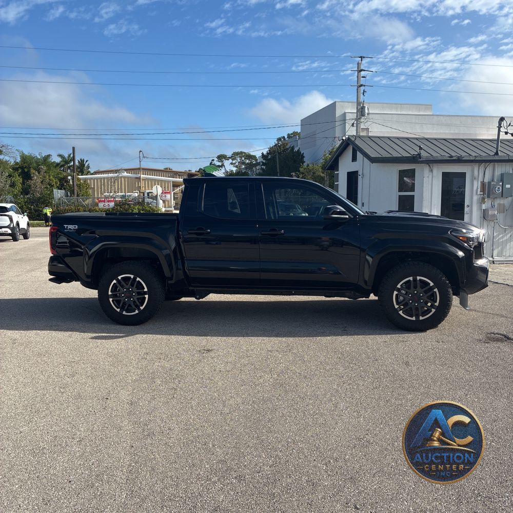 2025 Toyota Tacoma TRD Sport