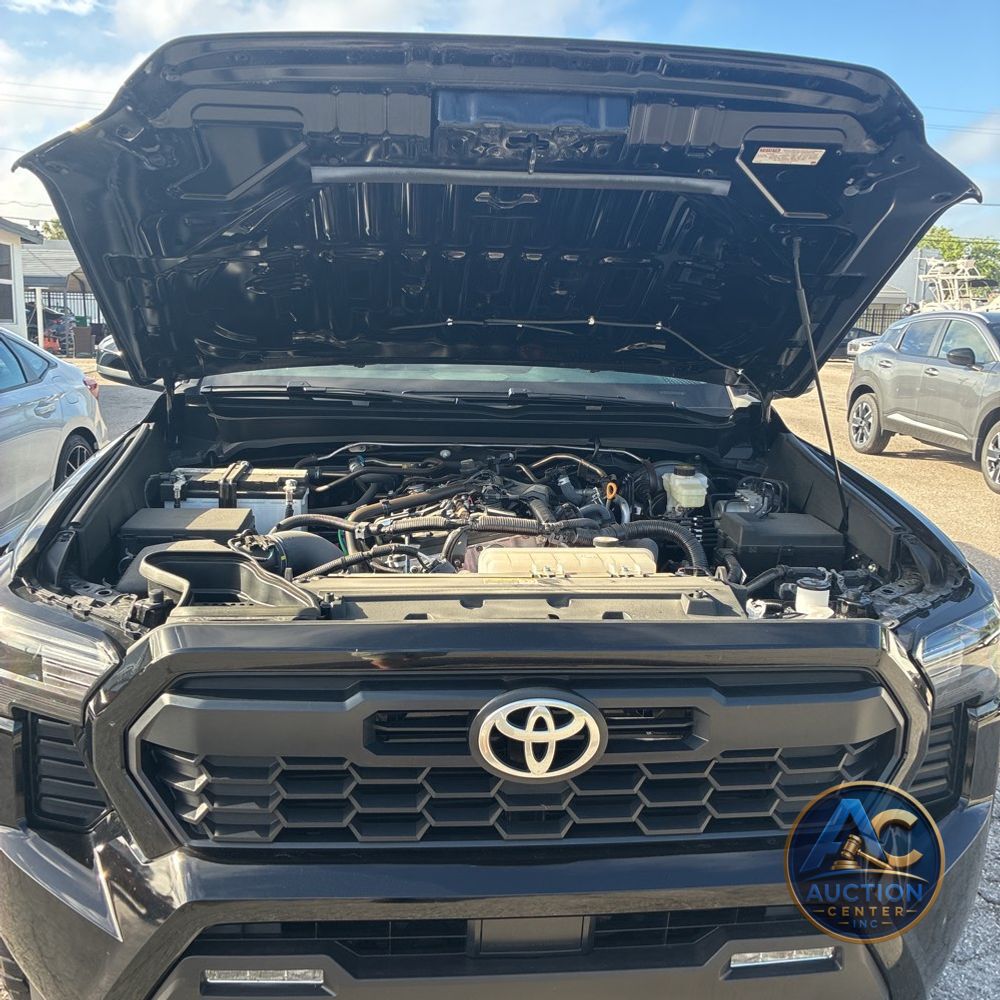 2025 Toyota Tacoma TRD Sport