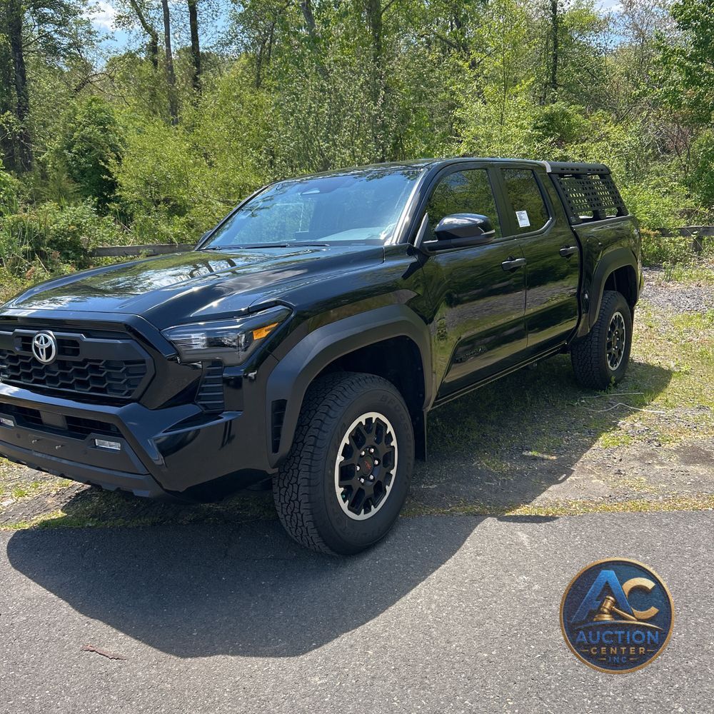 2024 Toyota Tacoma TRD Off-Road