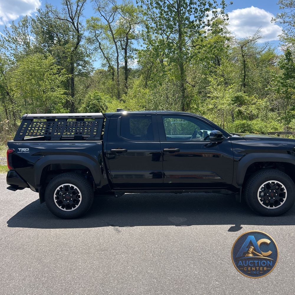 2024 Toyota Tacoma TRD Off-Road
