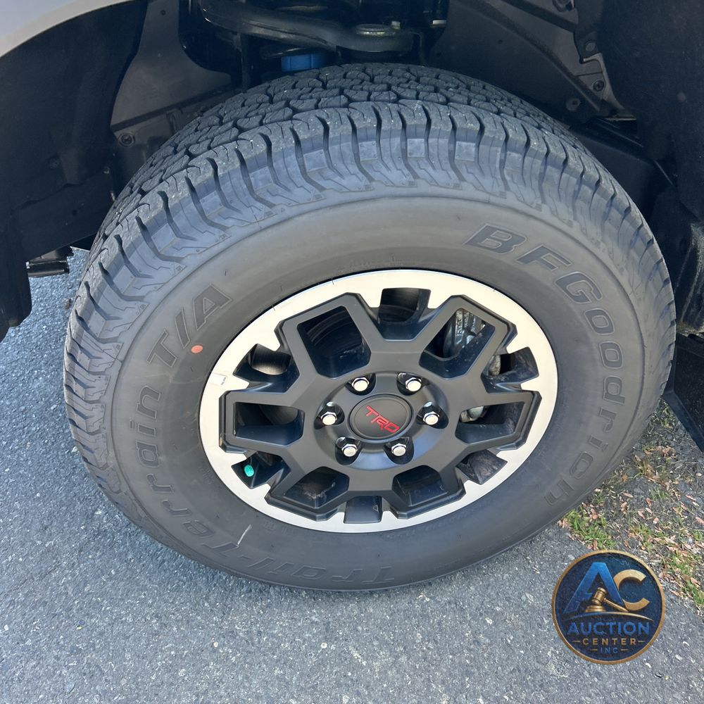 2024 Toyota Tacoma TRD Off-Road