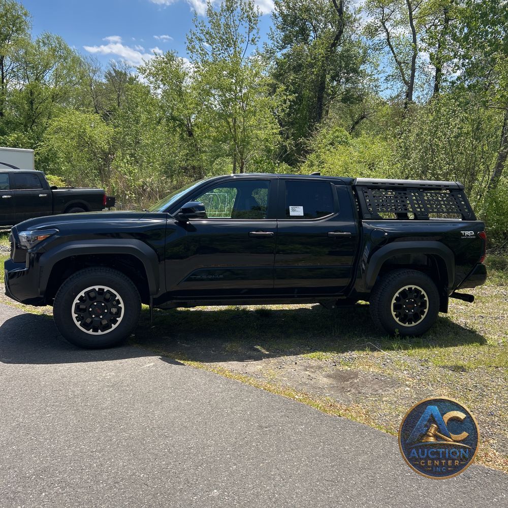 2024 Toyota Tacoma TRD Off-Road