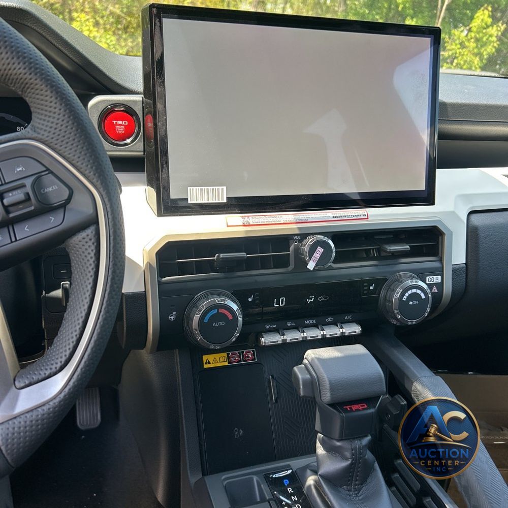 2024 Toyota Tacoma TRD Off-Road