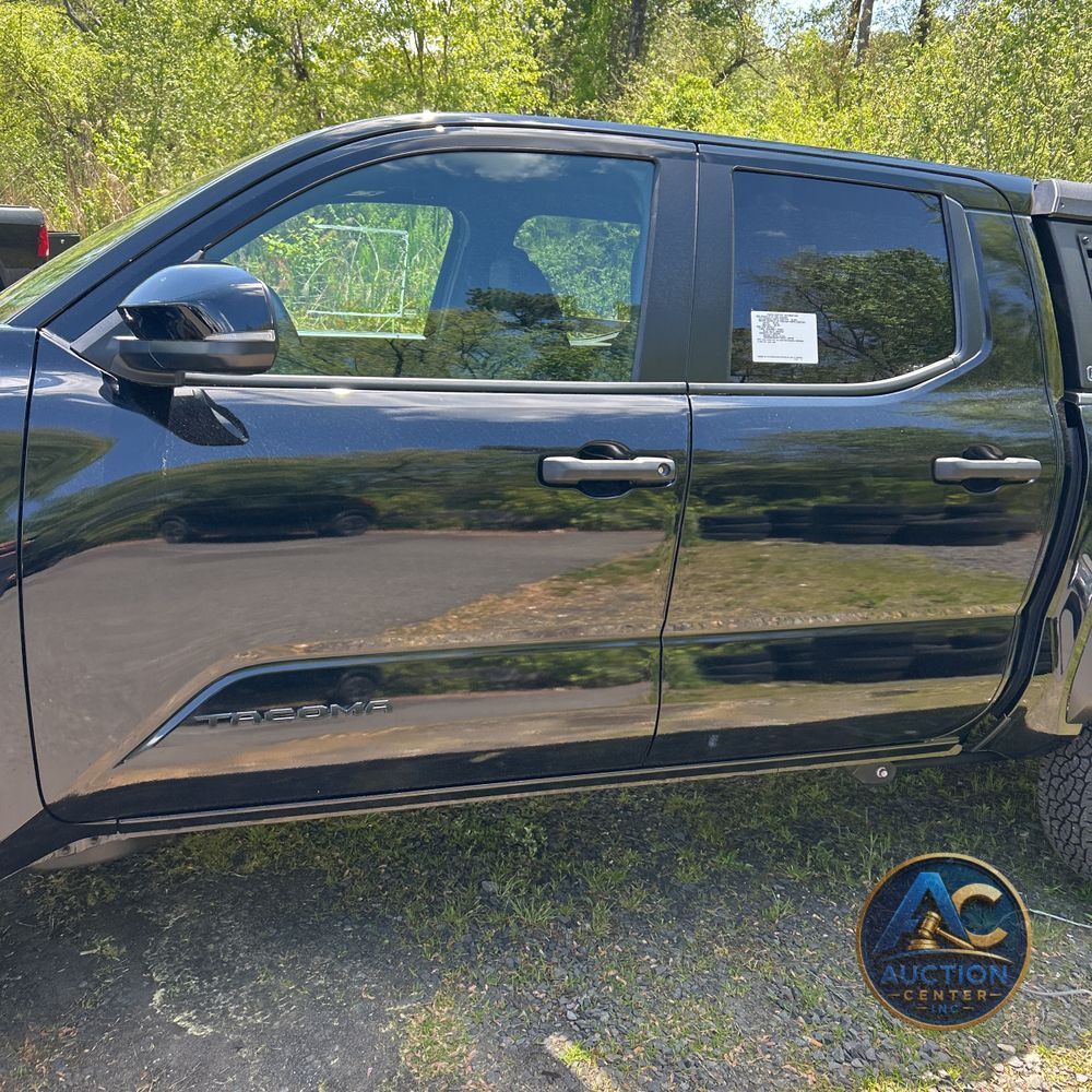 2024 Toyota Tacoma TRD Off-Road