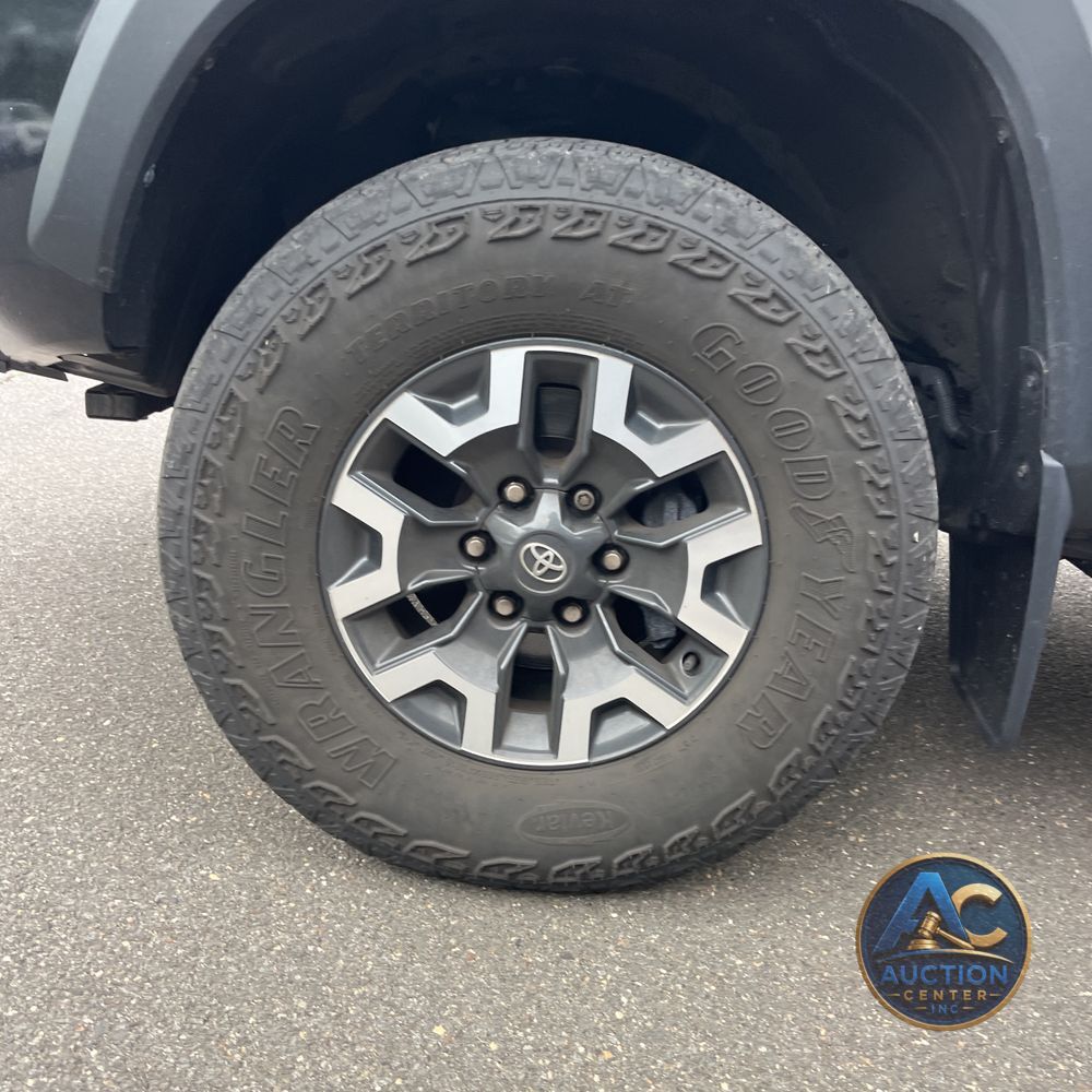 2023 Toyota Tacoma TRD Off-Road
