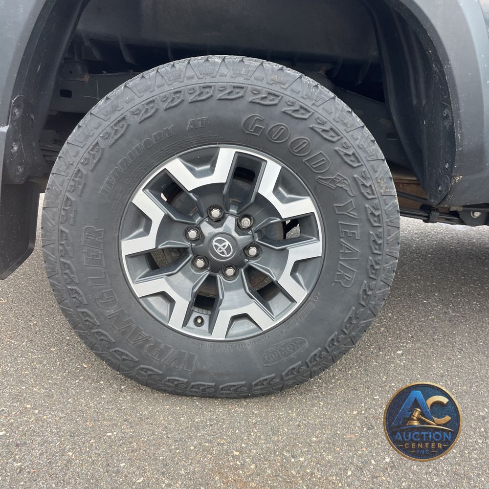 2023 Toyota Tacoma TRD Off-Road