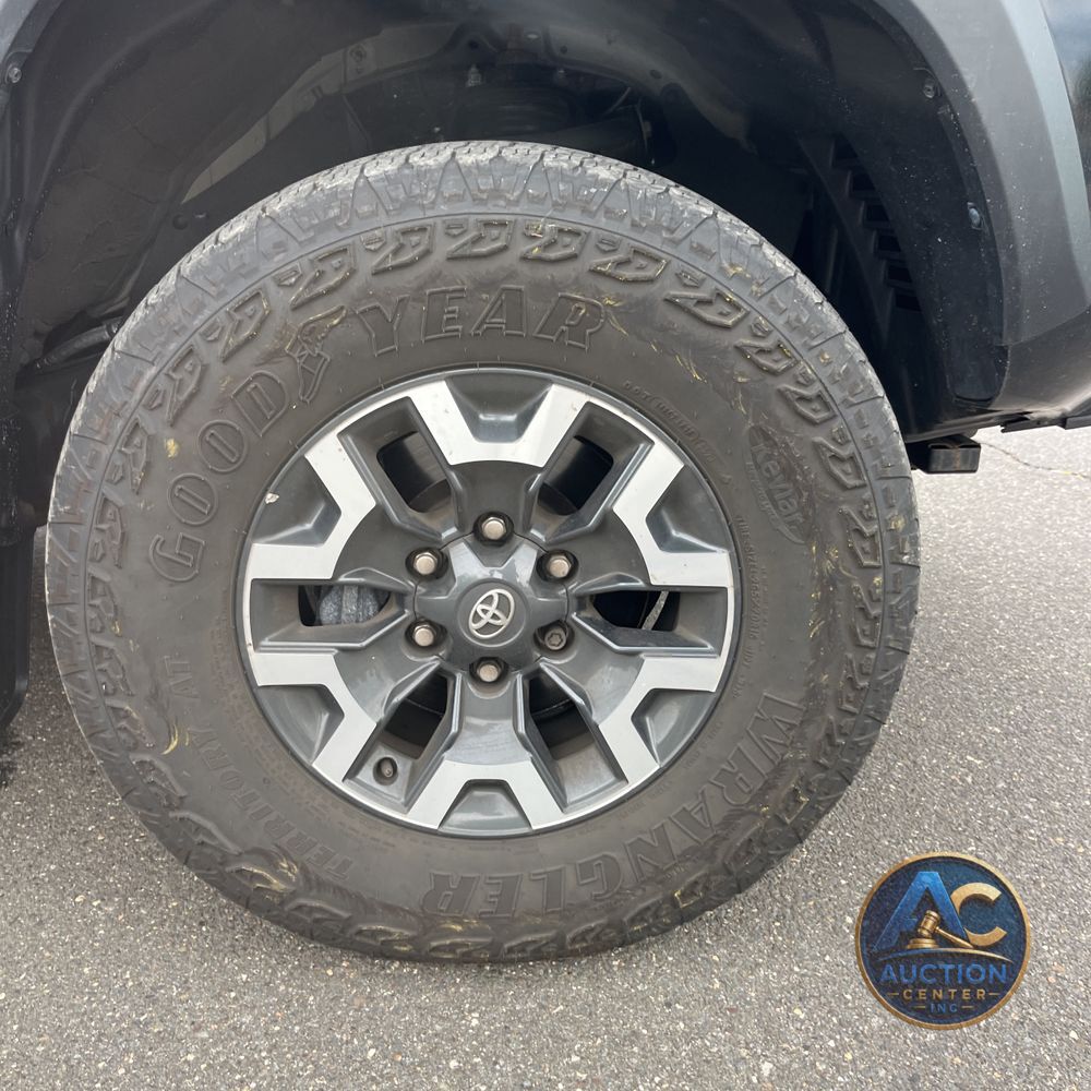 2023 Toyota Tacoma TRD Off-Road
