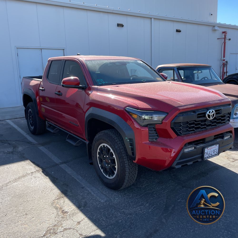2025 Toyota Tacoma TRD Off-Road