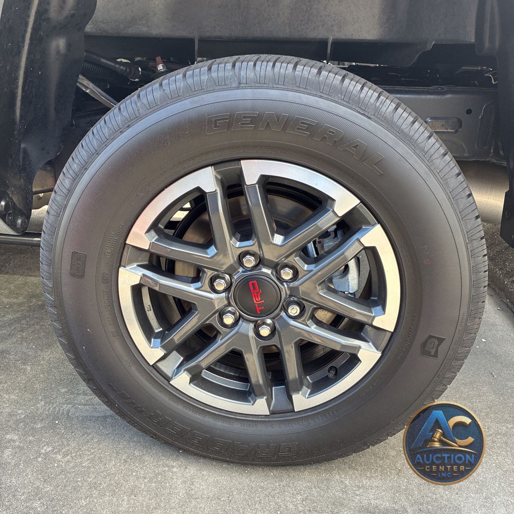 2025 Toyota Tacoma TRD Sport HV