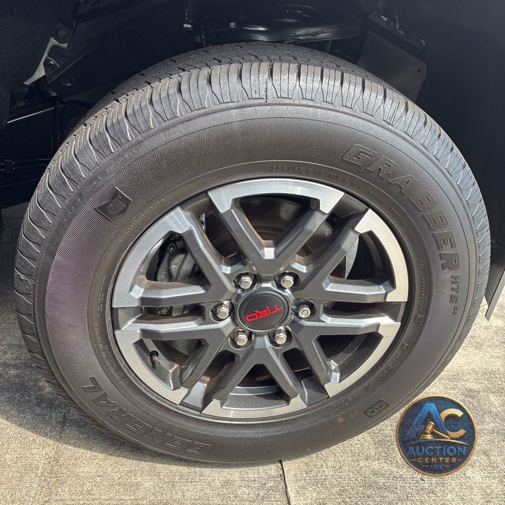 2025 Toyota Tacoma TRD Sport HV