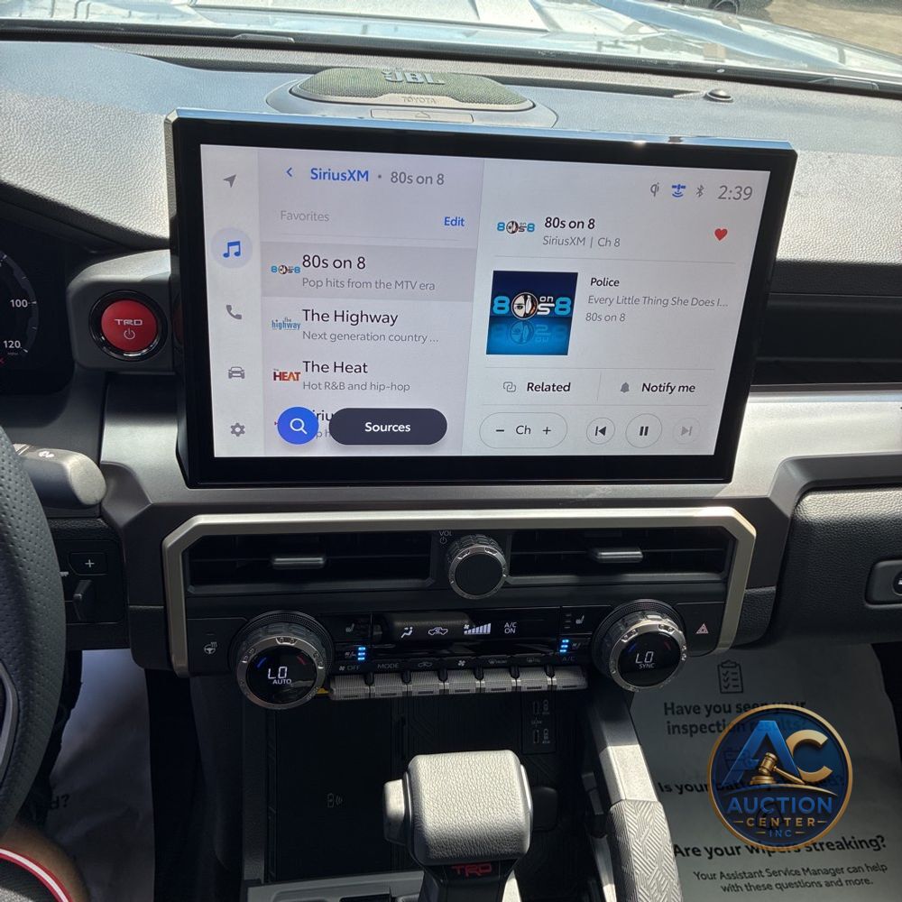 2025 Toyota Tacoma TRD Sport HV