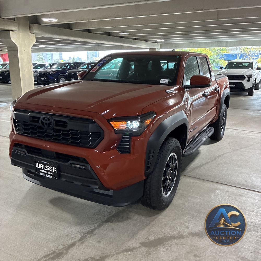 2025 Toyota Tacoma TRD Off-Road HV