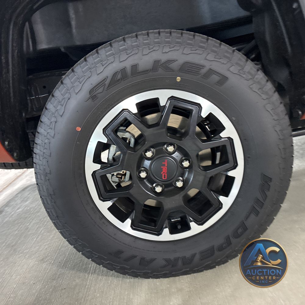 2025 Toyota Tacoma TRD Off-Road HV