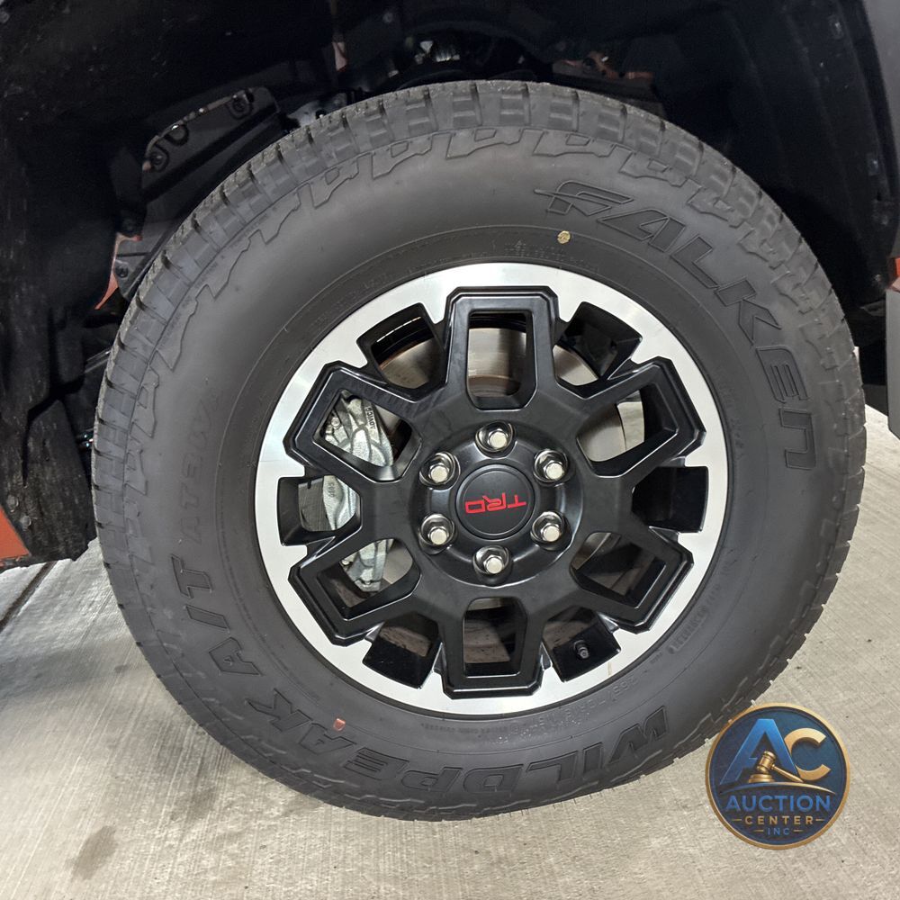 2025 Toyota Tacoma TRD Off-Road HV
