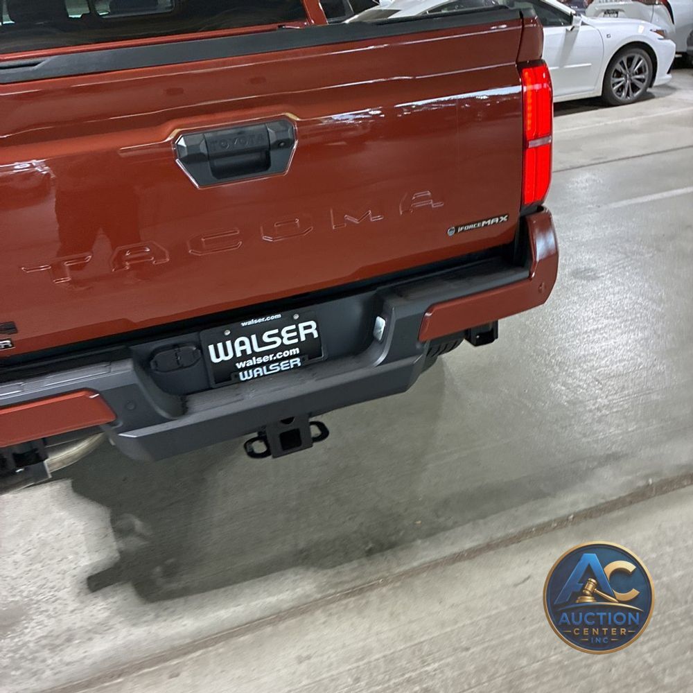 2025 Toyota Tacoma TRD Off-Road HV