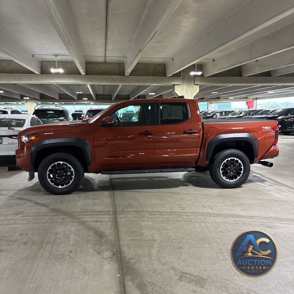 2025 Toyota Tacoma TRD Off-Road HV