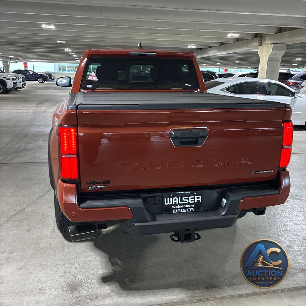 2025 Toyota Tacoma TRD Off-Road HV
