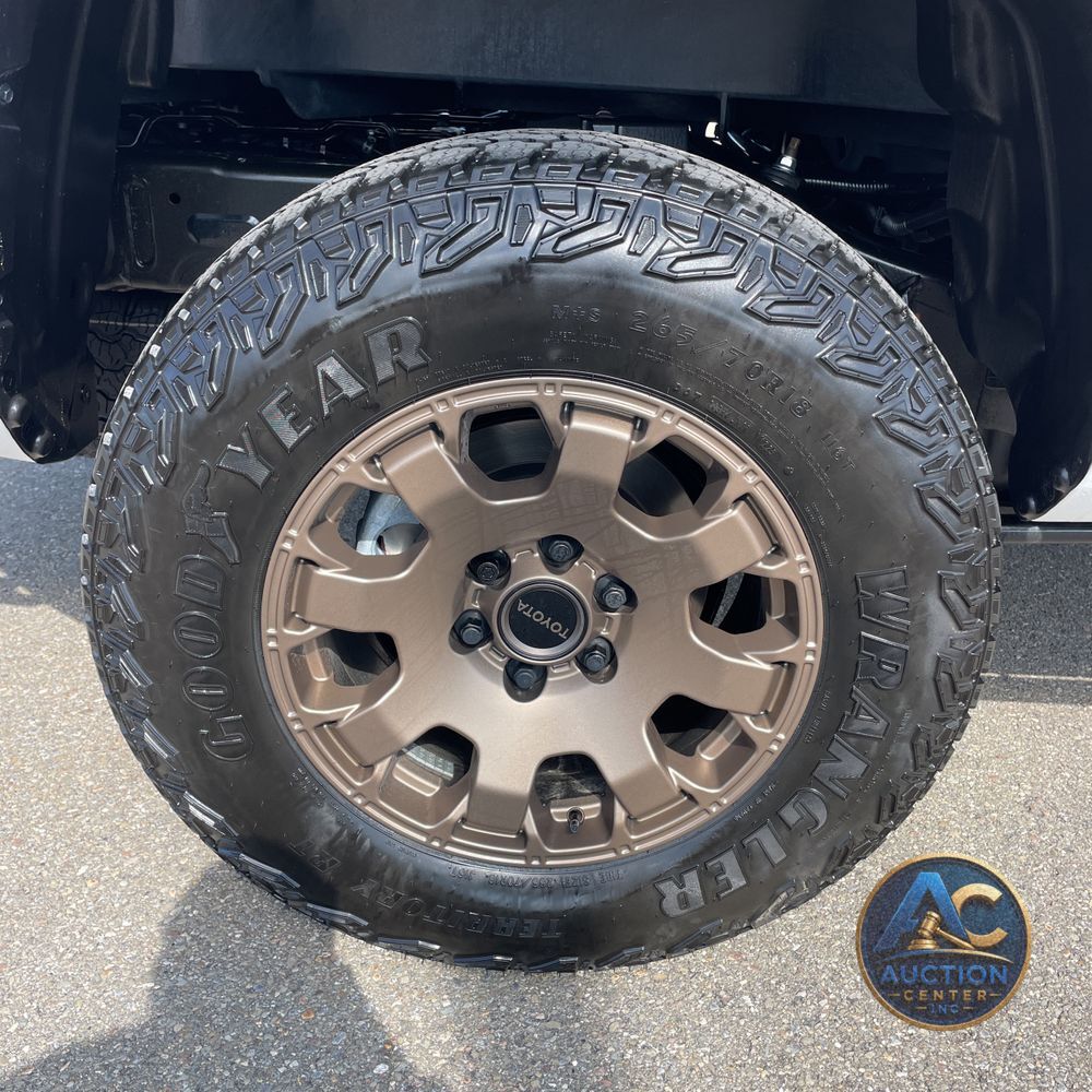 2025 Toyota Tacoma Trailhunter HV
