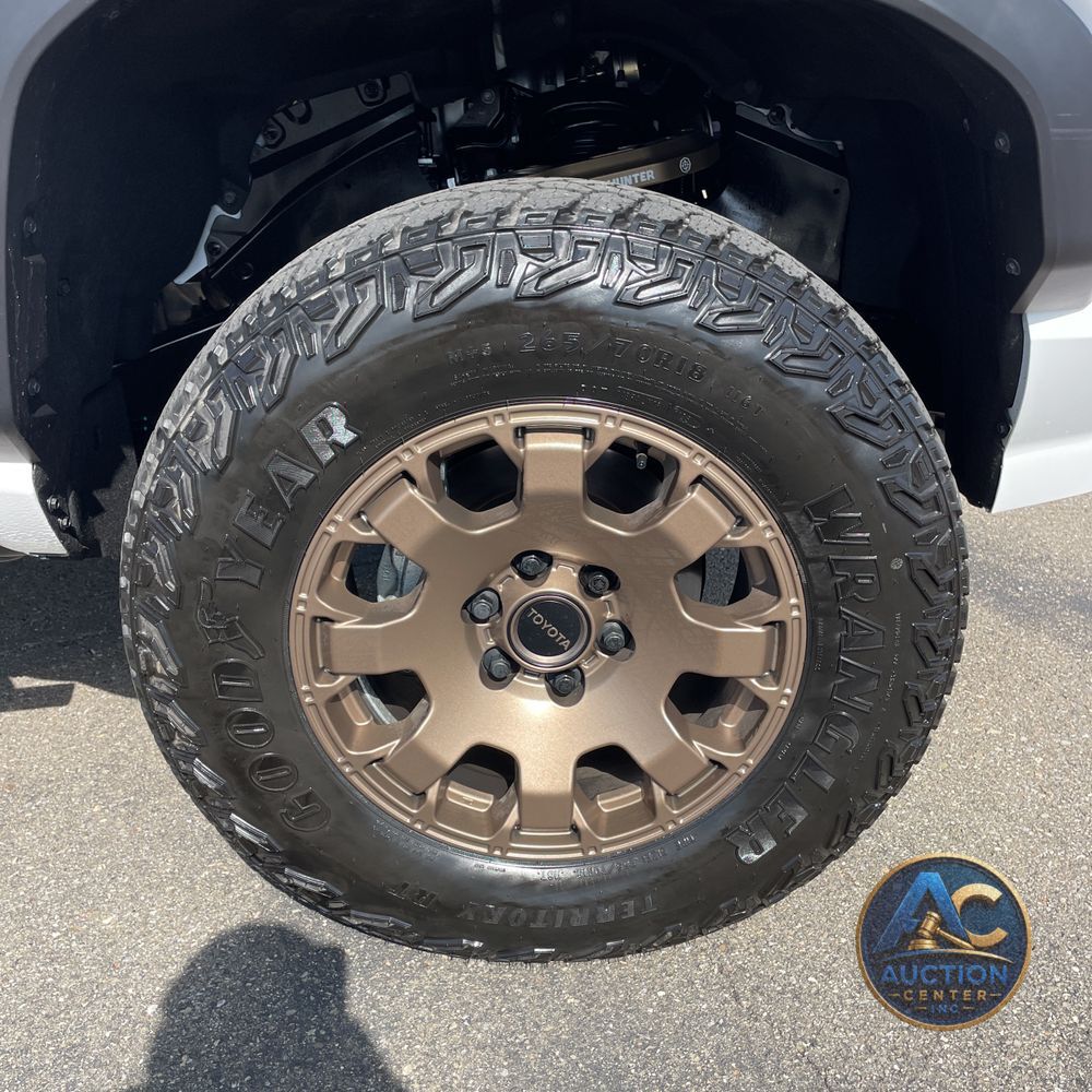 2025 Toyota Tacoma Trailhunter HV