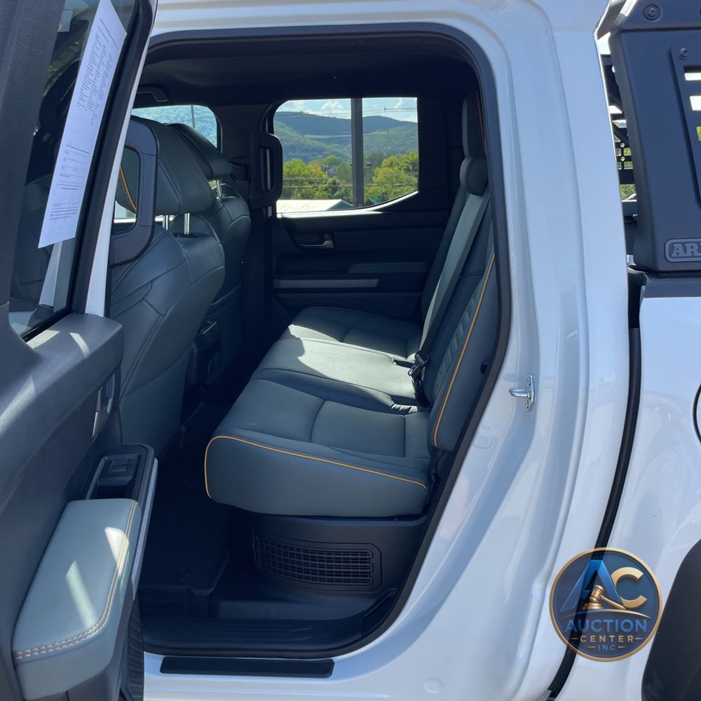2025 Toyota Tacoma Trailhunter HV