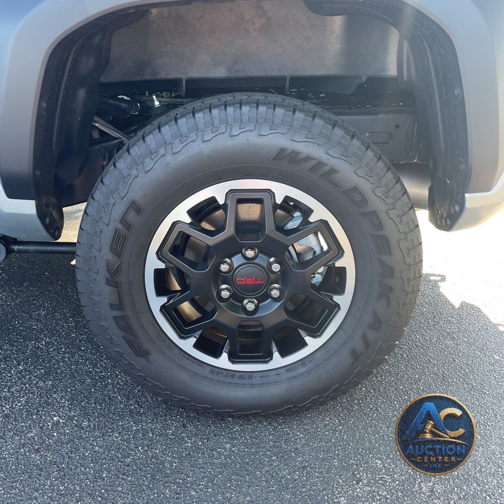 2024 Toyota Tacoma TRD Off-Road HV