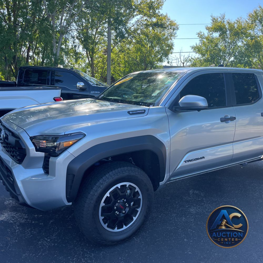 2024 Toyota Tacoma TRD Off-Road HV
