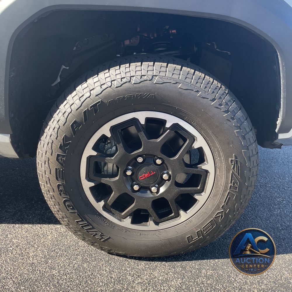 2024 Toyota Tacoma TRD Off-Road HV