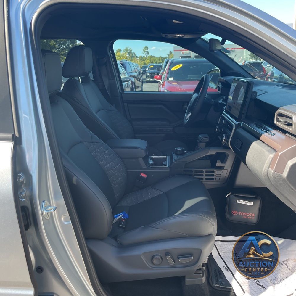 2024 Toyota Tacoma TRD Off-Road HV