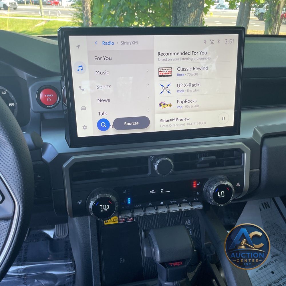2024 Toyota Tacoma TRD Off-Road HV