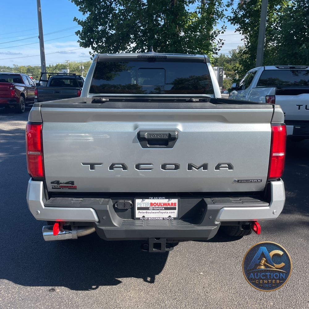 2024 Toyota Tacoma TRD Off-Road HV