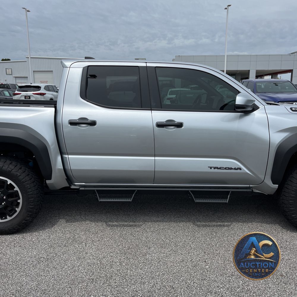2025 Toyota Tacoma TRD Off-Road HV