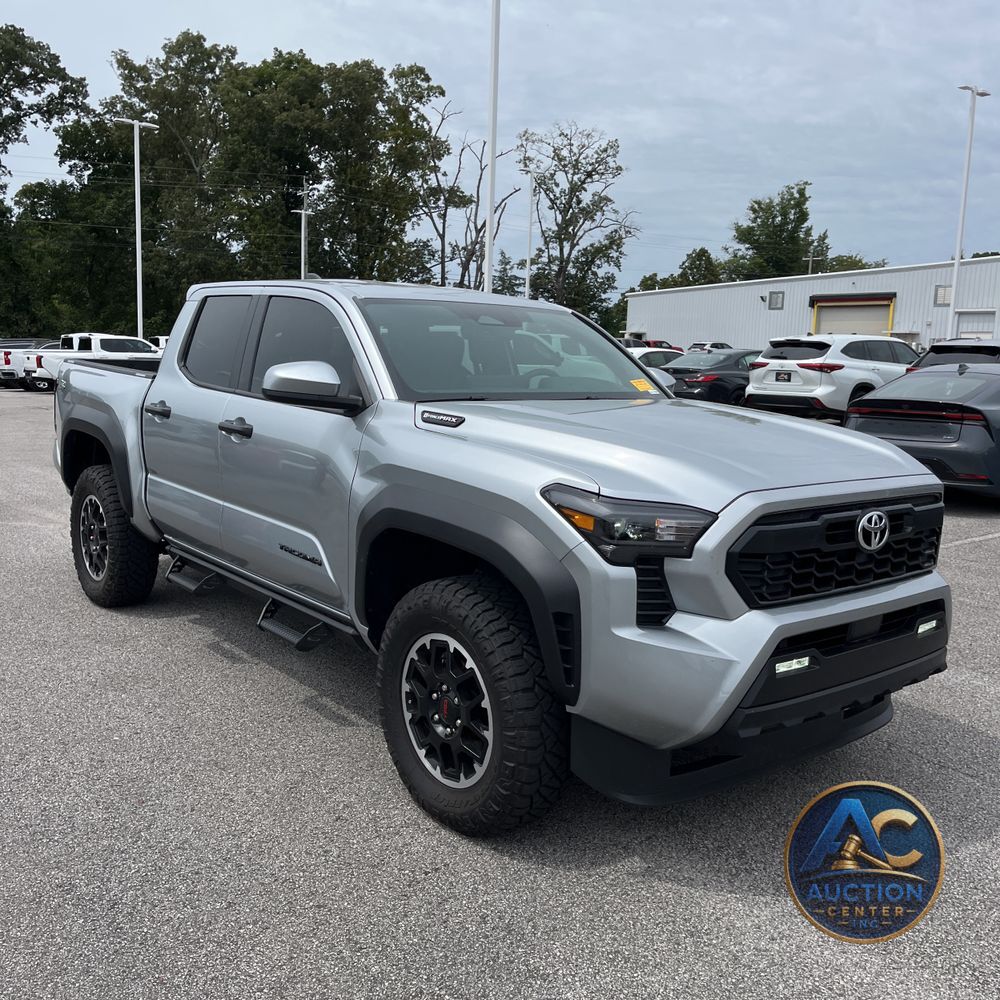 2025 Toyota Tacoma TRD Off-Road HV