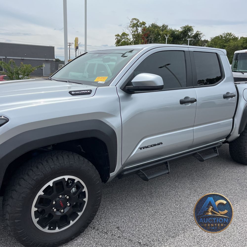2025 Toyota Tacoma TRD Off-Road HV