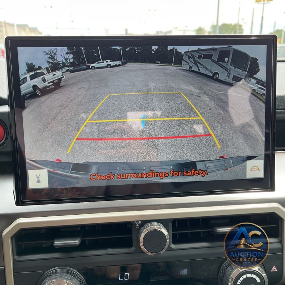 2025 Toyota Tacoma TRD Off-Road HV