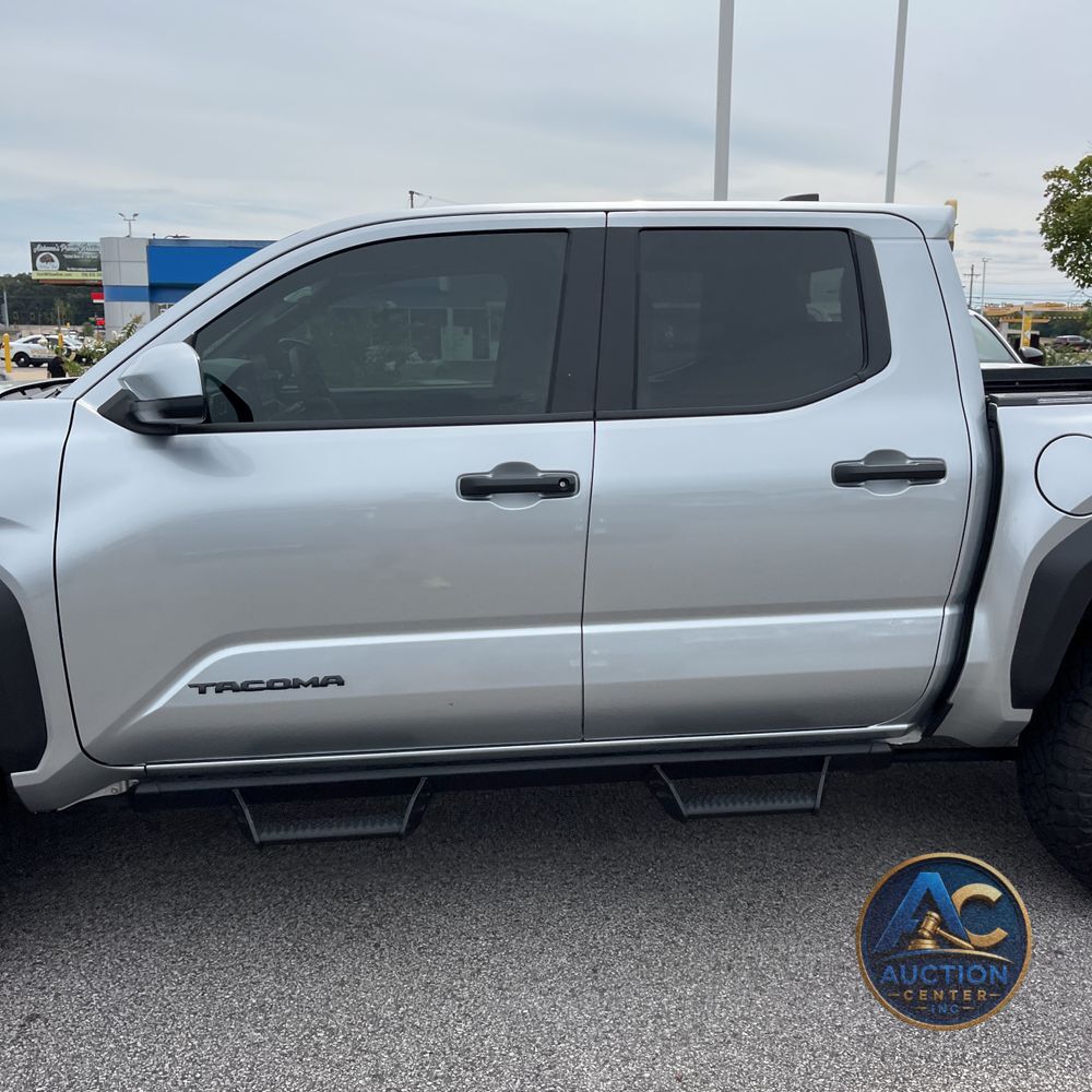 2025 Toyota Tacoma TRD Off-Road HV