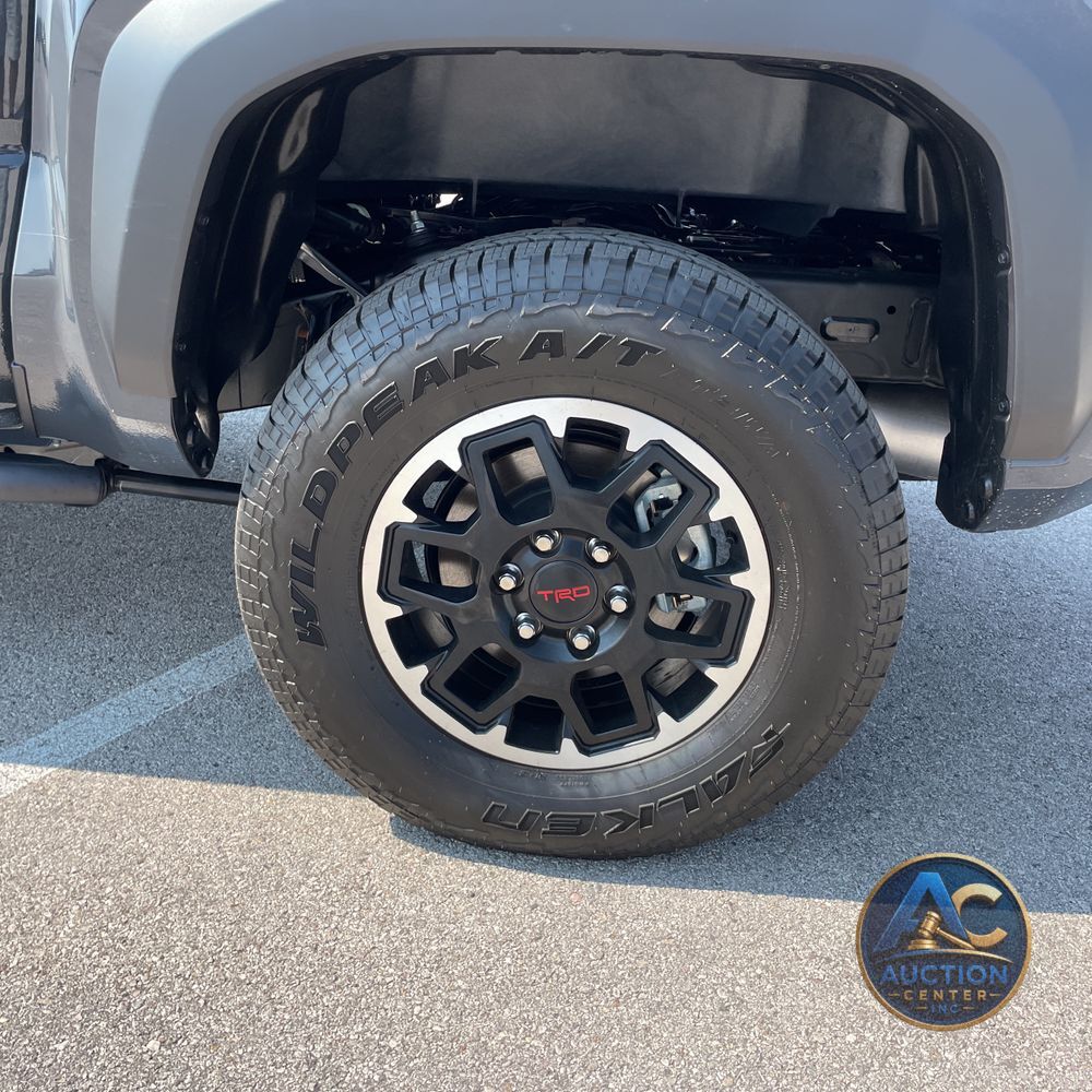 2025 Toyota Tacoma TRD Off-Road HV