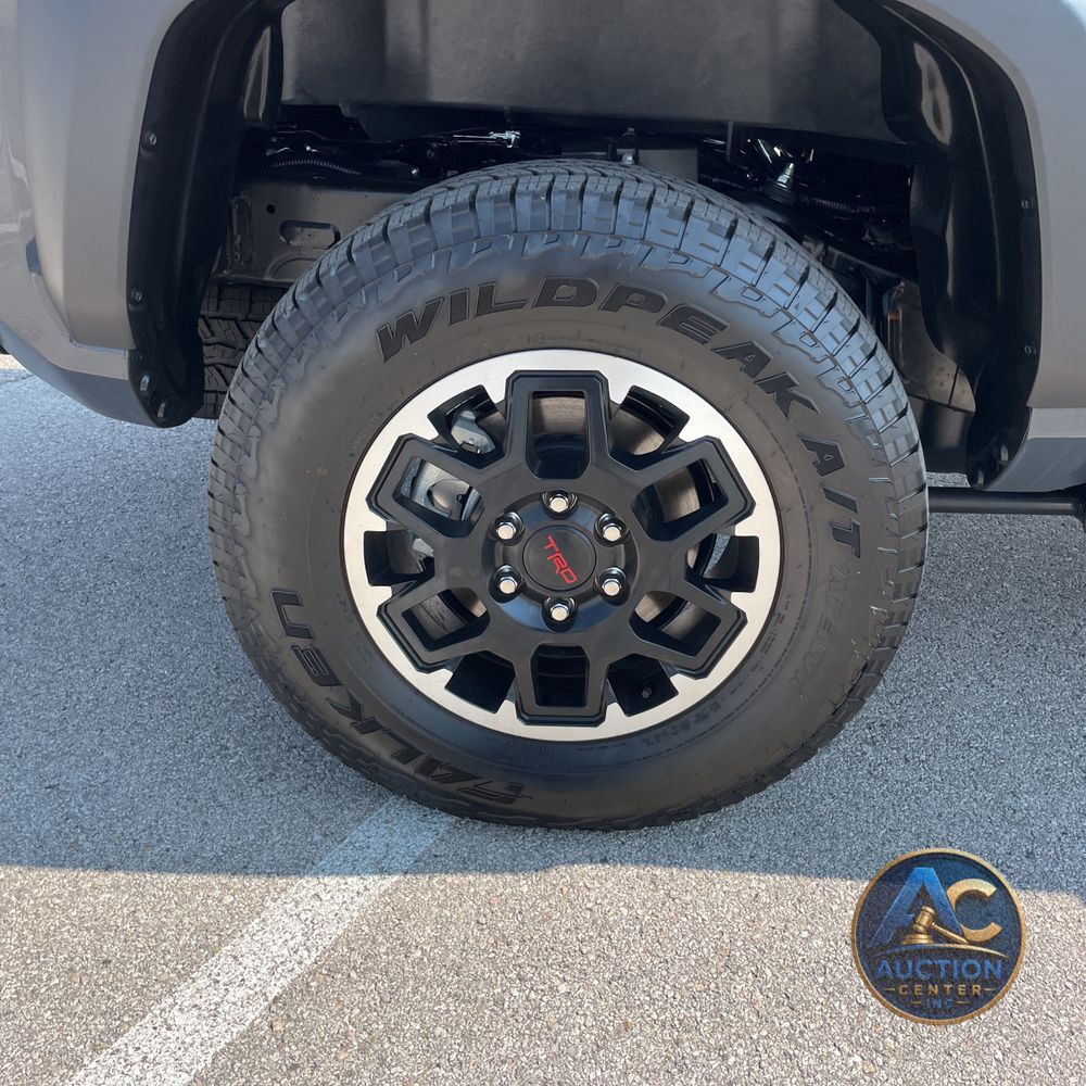 2025 Toyota Tacoma TRD Off-Road HV