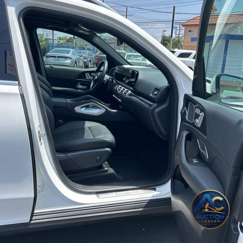 2025 Mercedes-Benz GLE 450e 4MATIC