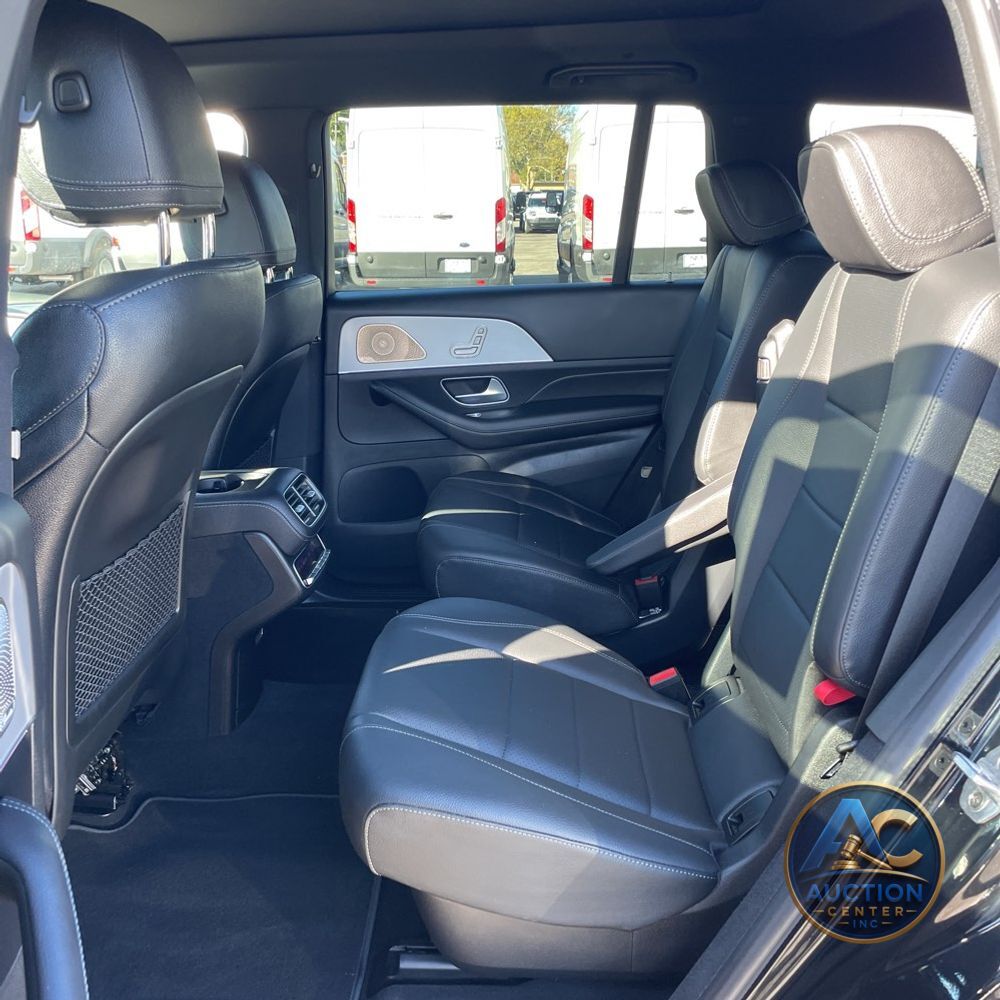 2025 Mercedes-Benz GLS GLS450