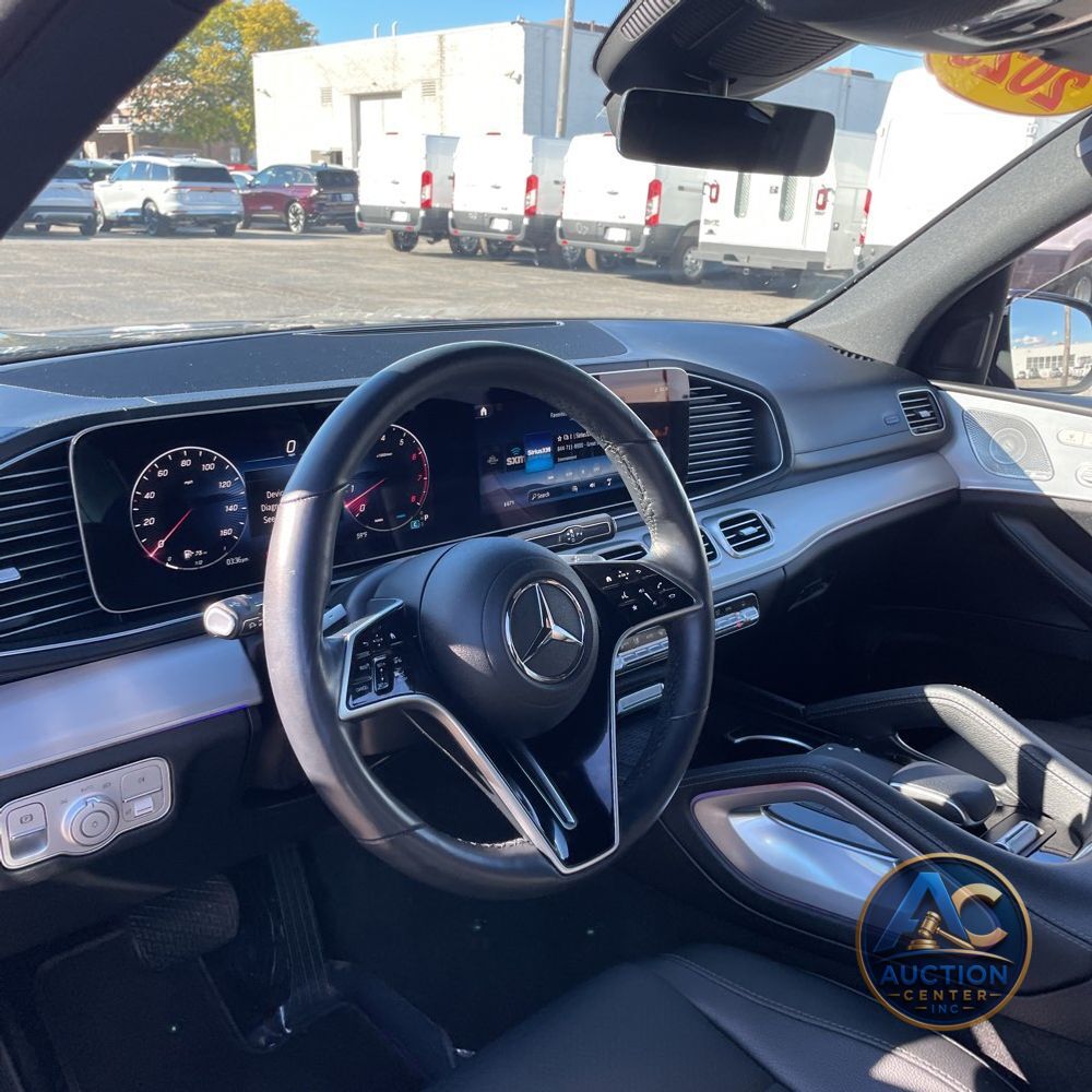 2025 Mercedes-Benz GLS GLS450