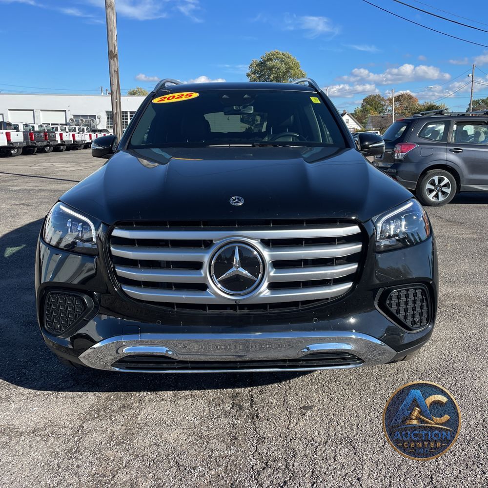 2025 Mercedes-Benz GLS GLS450