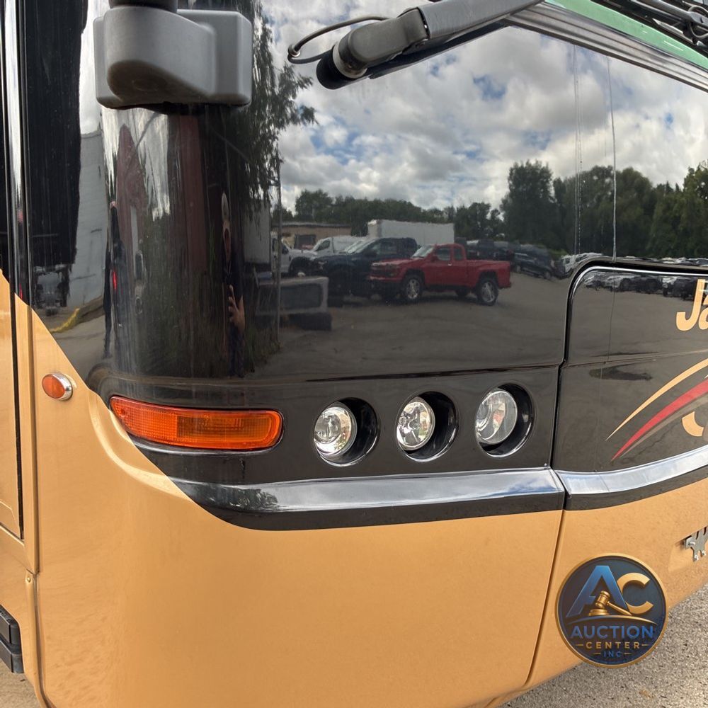 2019 Jayco Embark 37B