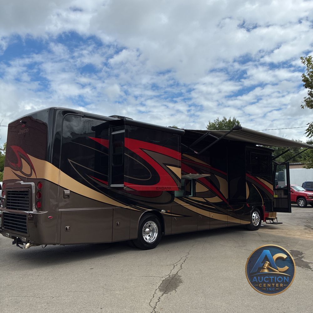 2019 Jayco Embark 37B
