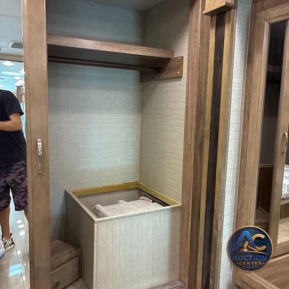 2019 Jayco Embark 37B