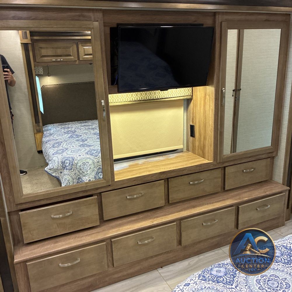 2019 Jayco Embark 37B
