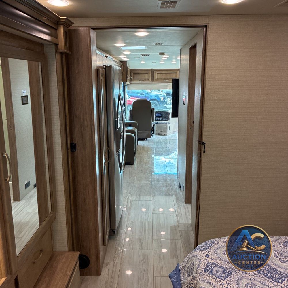 2019 Jayco Embark 37B