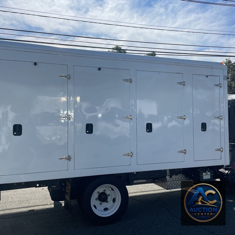 2022 Chevrolet Refrigerator box truck 4500